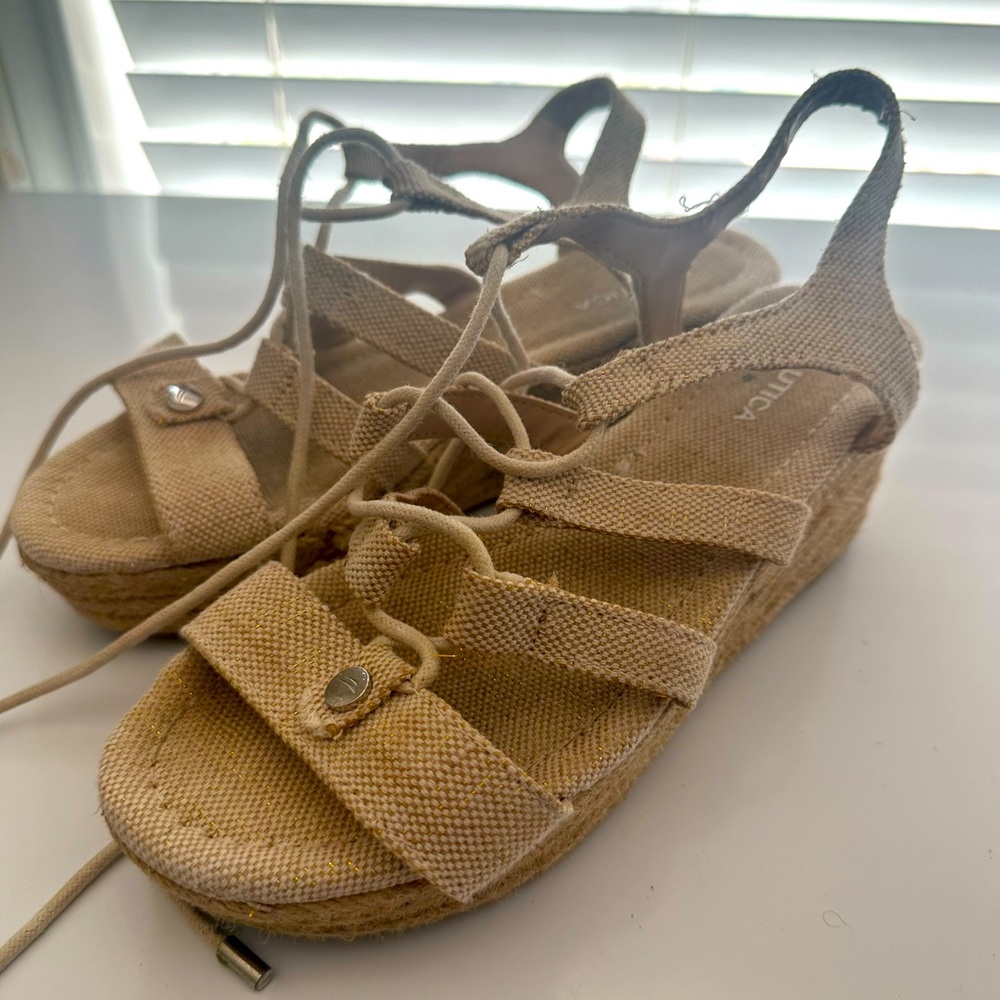 Nautica Golden sandals espadrille